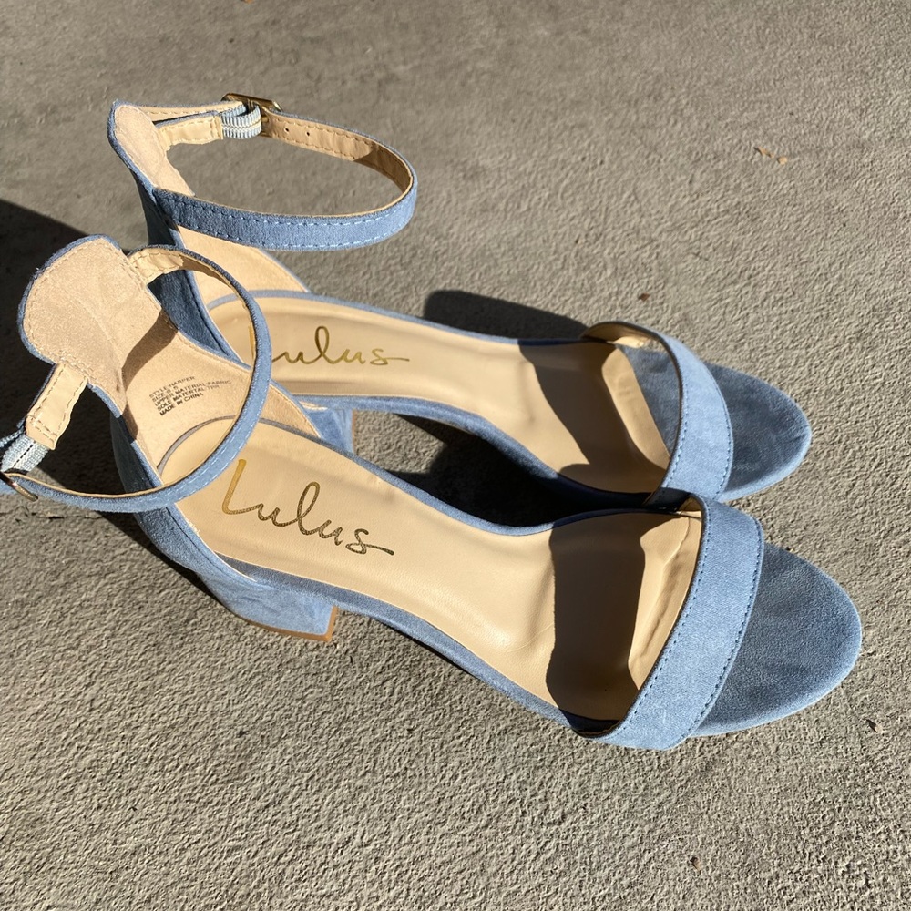Lulus baby blue suede heels